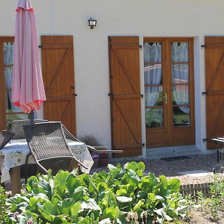 Les Pins á La Cerniere Gites Deneze-sous-le-Lude Extérieur photo